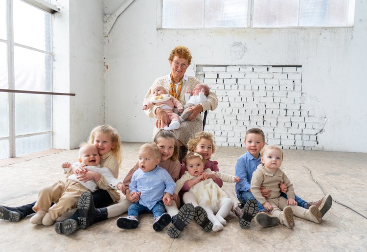 Mariska Familie Fotografie binnenlocatie fotoshoot familie